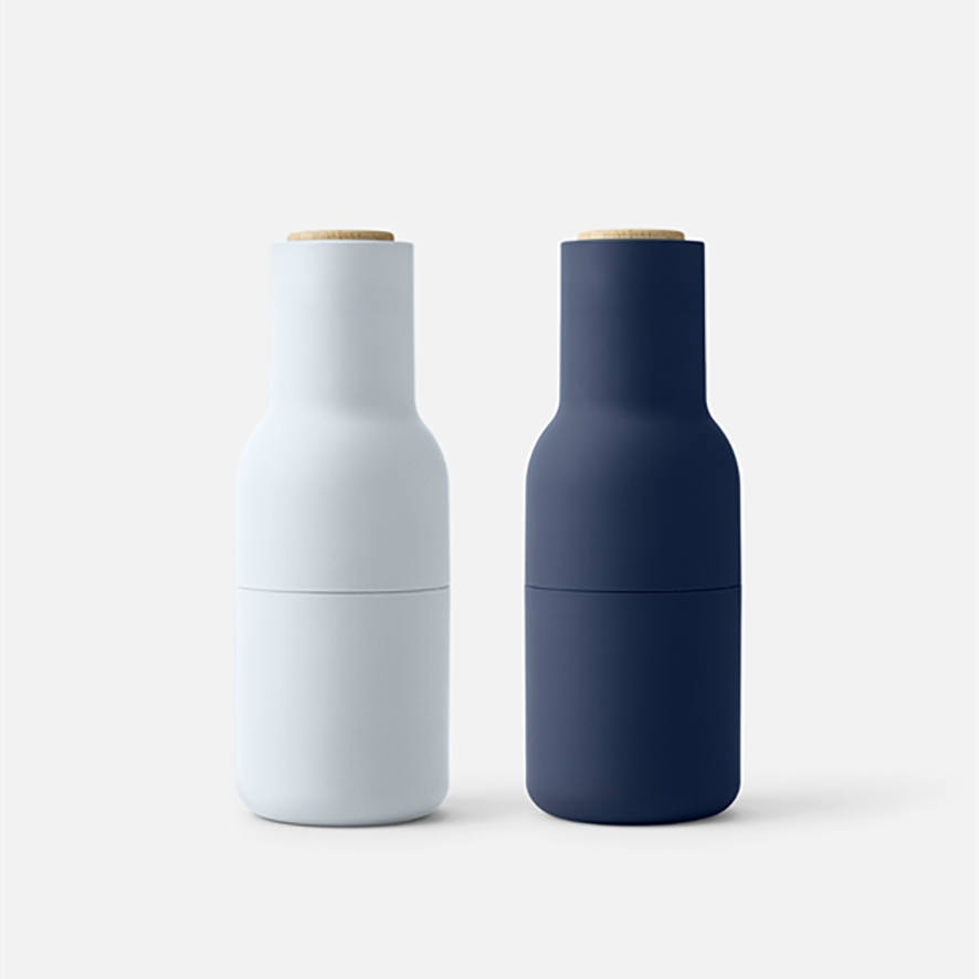 Menu - Bottle Grinders, Plastic - 2-pack, Classic Blue w. Beech Lid