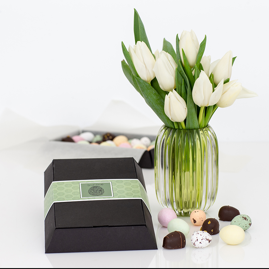 Chokoladeæske med påskeæg