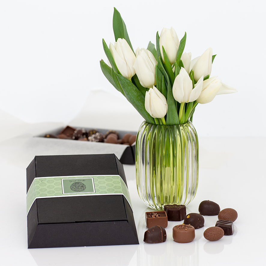 Chokoladeæske med påskeblanding